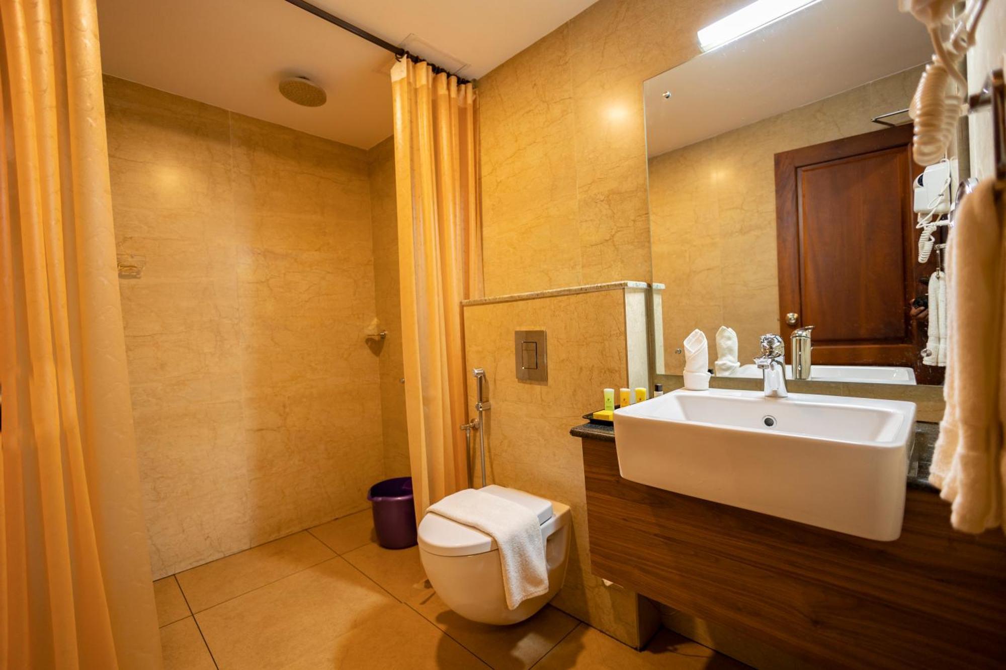 Dev Residency Ξενοδοχείο Thiruvananthapuram Εξωτερικό φωτογραφία