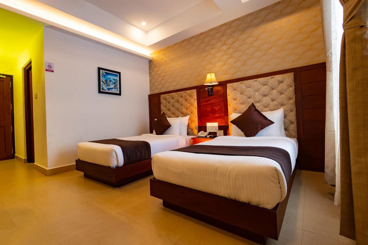 Dev Residency Ξενοδοχείο Thiruvananthapuram Εξωτερικό φωτογραφία